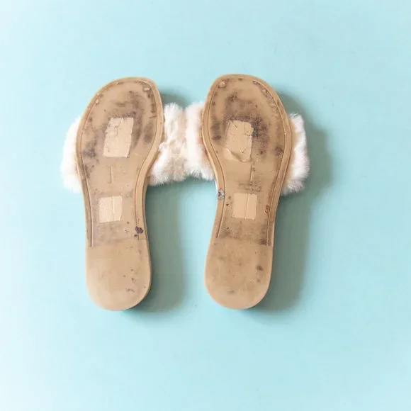 Dolce Vita Gaia Creamy White Faux Fur Slip On Slide Sandals Size 9.5 - Picture 4 of 5